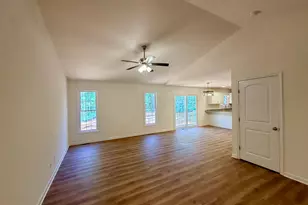 12256 Autumn Rdg Ln, Unionville, VA 22567 - Photo 5