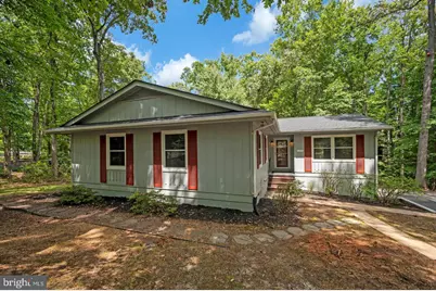 100 Tall Pines Avenue, Locust Grove, VA 22508 - Photo 5