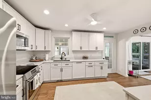 323 Stratford Cir, Locust Grove, VA 22508 - Photo 15