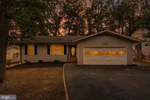 121 Eagle Ct, Locust Grove, VA 22508 - Photo 1