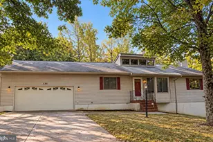 135 Edgemont Cir, Locust Grove, VA 22508 - Photo 1