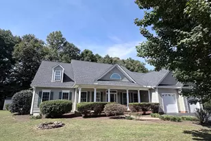1516 Morris Pond Dr, Locust Grove, VA 22508 - Photo 3