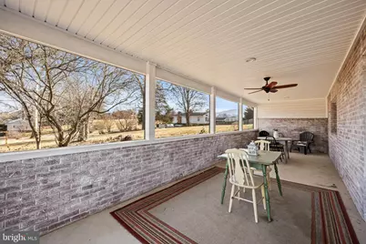 15 Painter Street, Luray, VA 22835 - Photo 17