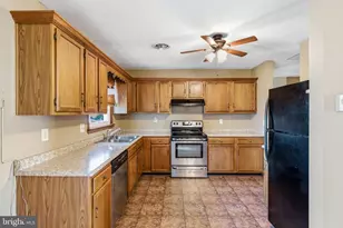 323 Westlu Dr, Luray, VA 22835 - Photo 3