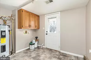 961 W Main St, Stanley, VA 22851 - Photo 15