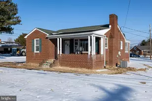 296 W Main St, Stanley, VA 22851 - Photo 37