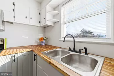 296 W Main Street, Stanley, VA 22851 - Photo 7