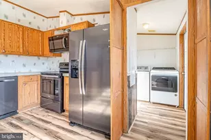 684 Jollett Rd, Elkton, VA 22827 - Photo 13