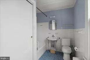 40 Cave St, Luray, VA 22835 - Photo 15