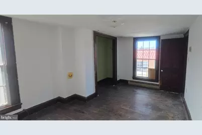 11 Bristol Avenue, Luray, VA 22835 - Photo 15