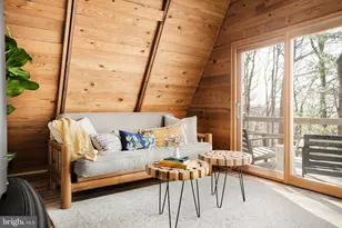 698 Valley View Rd, Rileyville, VA 22650 - Photo 9