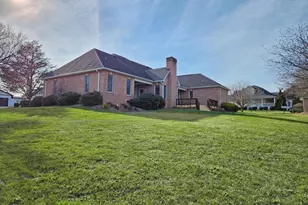 400 Beall Ave, Luray, VA 22835 - Photo 7