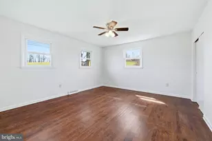 856 Leaksville Rd, Luray, VA 22835 - Photo 17