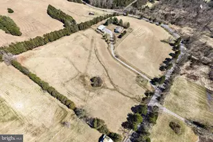 2301 S Page Valley Rd, Luray, VA 22835 - Photo 7