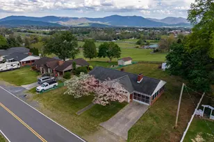25 Woodland Park Dr, Luray, VA 22835 - Photo 65