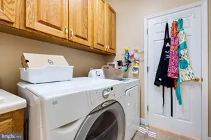 154 W Wanda St, Stanley, VA 22851 - Photo 35