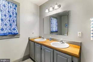 160 Honeysuckle Ln, Stanley, VA 22851 - Photo 25