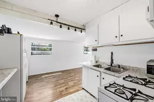 411 4th St, Luray, VA 22835 - Photo 13