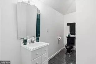 524 S McDaniel Ln, Shenandoah, VA 22849 - Photo 55