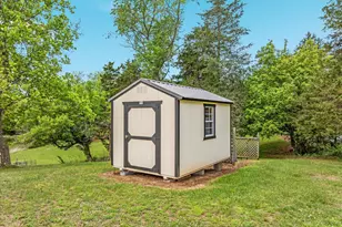 1050 Almond Dr, Luray, VA 22835 - Photo 89
