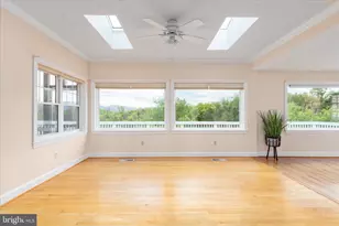 1050 Almond Dr, Luray, VA 22835 - Photo 13