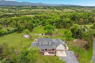 1050 Almond Dr, Luray, VA 22835 - Photo 117