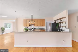 1050 Almond Dr, Luray, VA 22835 - Photo 11