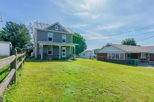 33 N Marye Ln, Luray, VA 22835 - Photo 3