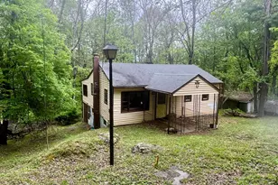 536 Circle Dr, Stanley, VA 22851 - Photo 5
