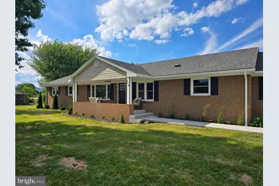 310 W Main Street, Stanley, VA 22851 - Photo 5