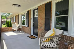 310 W Main St, Stanley, VA 22851 - Photo 9
