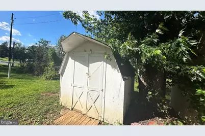 400 Sixth Street, Luray, VA 22835 - Photo 5