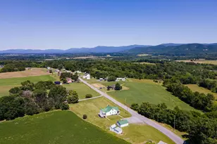 3233 Newport Rd, Shenandoah, VA 22849 - Photo 19