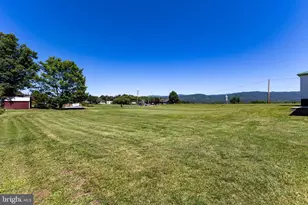 3233 Newport Rd, Shenandoah, VA 22849 - Photo 17