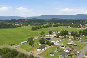 604 6th St, Luray, VA 22835 - Photo 33