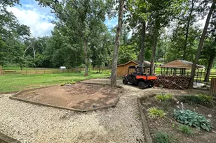 579 Circle View Rd, Luray, VA 22835 - Photo 9