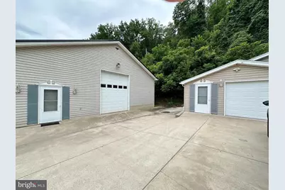 2586 Pine Grove Rd, Stanley, VA 22851 - Photo 15