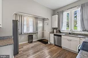 305 Virginia Ave, Shenandoah, VA 22849 - Photo 5