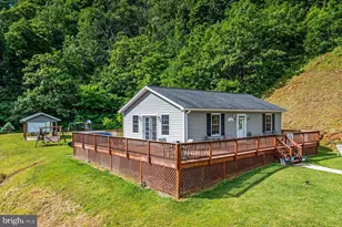 897 Helms Rd, Stanley, VA 22851 - Photo 5