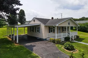 204 Ninth Ave, Luray, VA 22835 - Photo 1