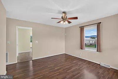 113 Eighth Avenue, Luray, VA 22835 - Photo 5