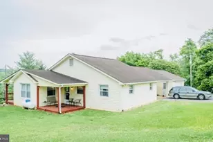 10 Nunn Ln, Luray, VA 22835 - Photo 1