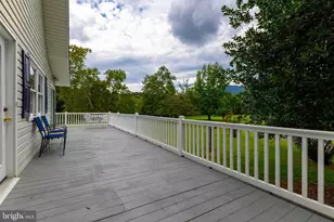 340 Camelot Ct, Luray, VA 22835 - Photo 9
