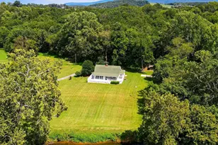 340 Camelot Ct, Luray, VA 22835 - Photo 1