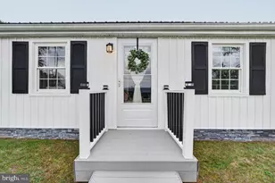 414 Massanutten Ave, Shenandoah, VA 22849 - Photo 3