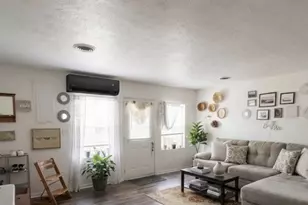 307 E Main St, Stanley, VA 22851 - Photo 5