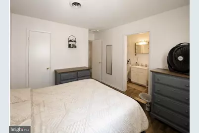 307 E Main Street #D2, Stanley, VA 22851 - Photo 3