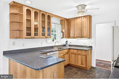 379 Riverside Drive, Luray, VA 22835 - Photo 5