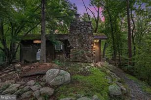 1272 Shipwreck Rd, Shenandoah, VA 22849 - Photo 1