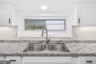206 2nd St, Shenandoah, VA 22849 - Photo 7